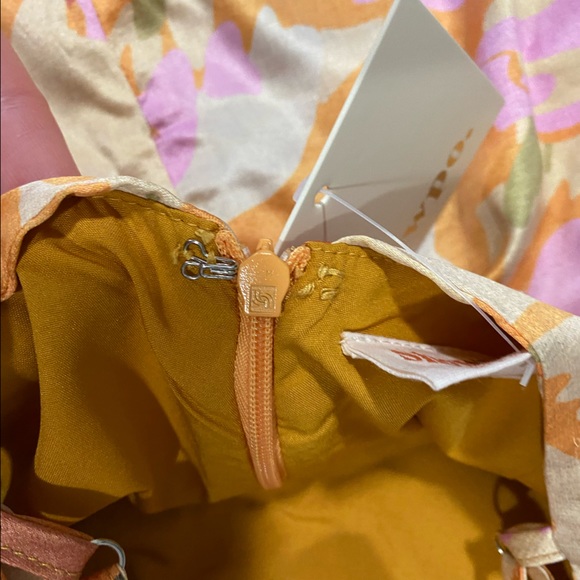 ✨Showpo Floral Cutout Midi Dress - Picture 5 of 10